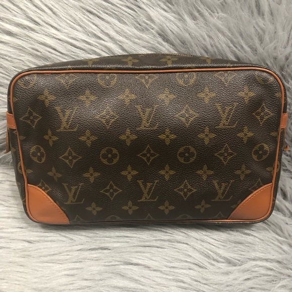 Authentic Louis Vuitton Monogram Compiegne 28 - Picture 2 of 8